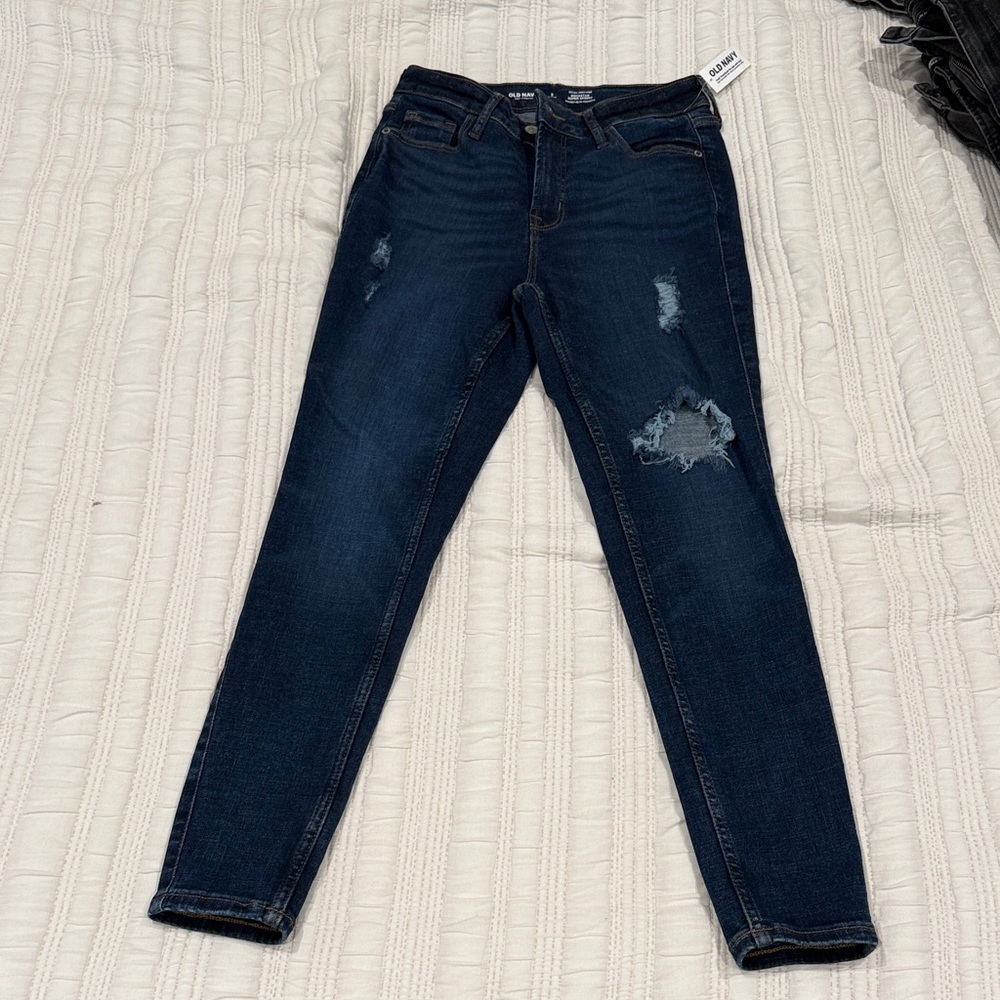 Old Navy Women's Dark Blue Distressed Skinny Jeans